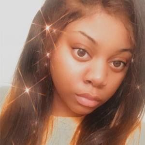 Meet your Posher, Kayy